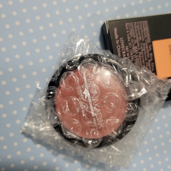 Powder Blush (Set Of 3) - Picture 4 of 7